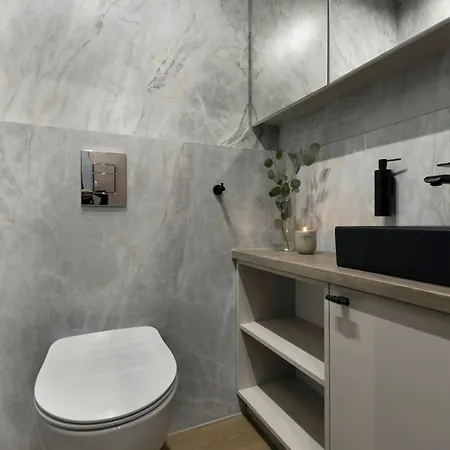 Elite Marine Letnica