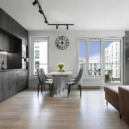 Elite Marine Letnica