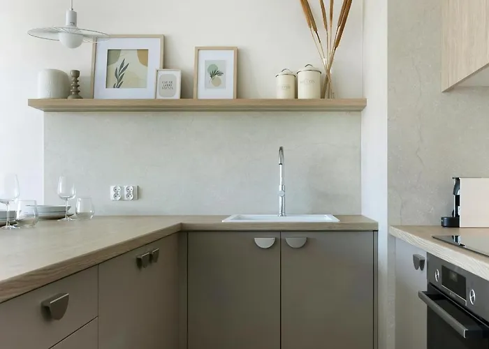 Elite Marine Letnica